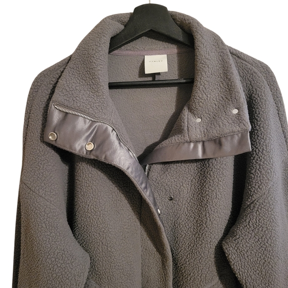 Varley Gray Mayland Fleece Jacket - Picture 4 of 9